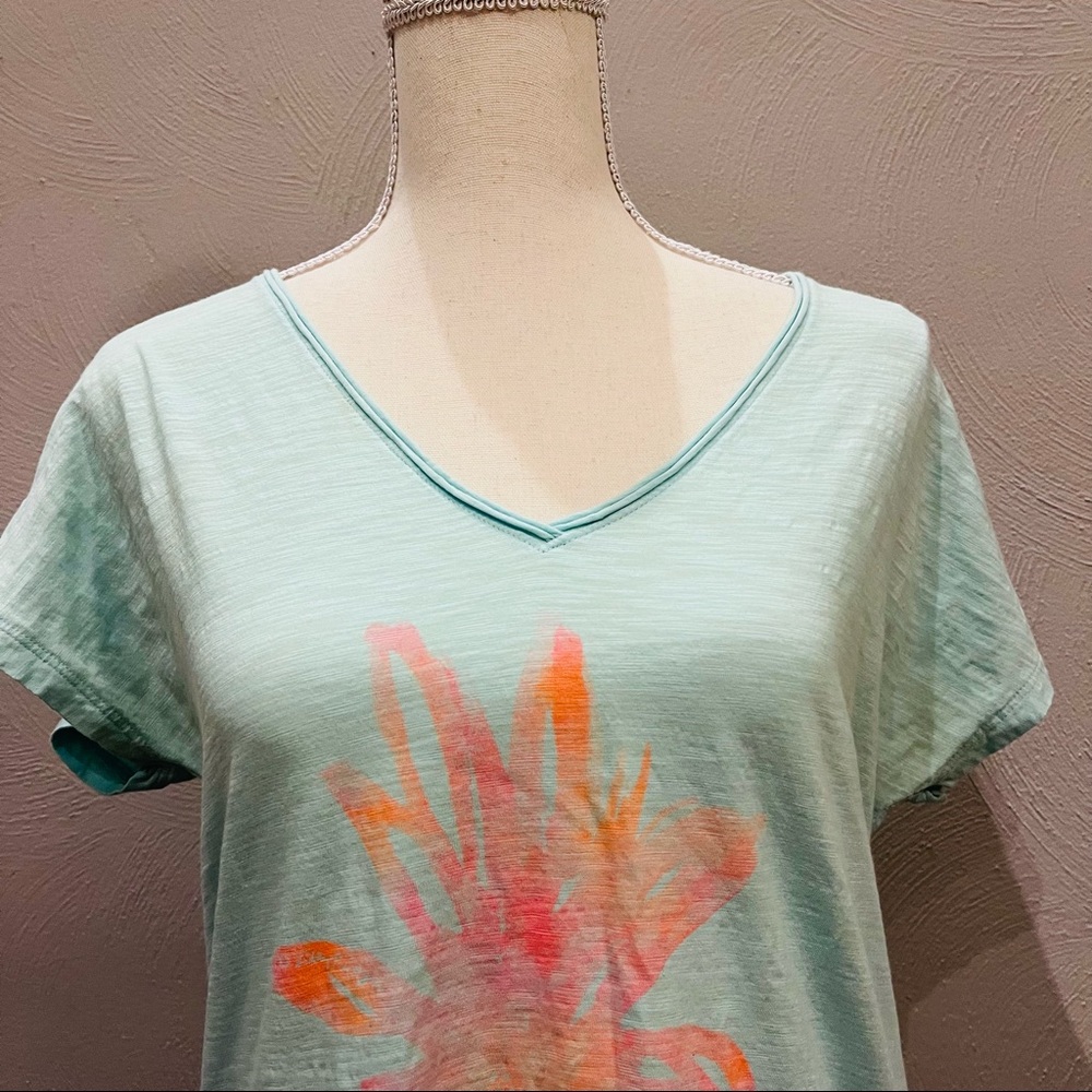 Lilly Pulitzer Colie Tee - Picture 3 of 10